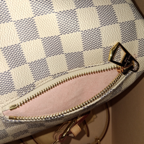 Trade As Discussed - Picture 5 of 7